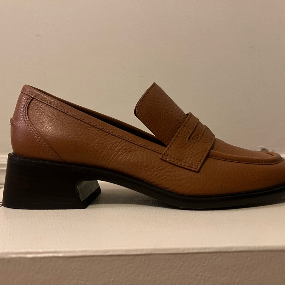 Sies Marjan Adele Loafers in camel leather